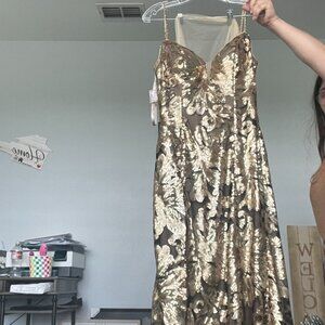 SIZE 10 PROM DRESS
